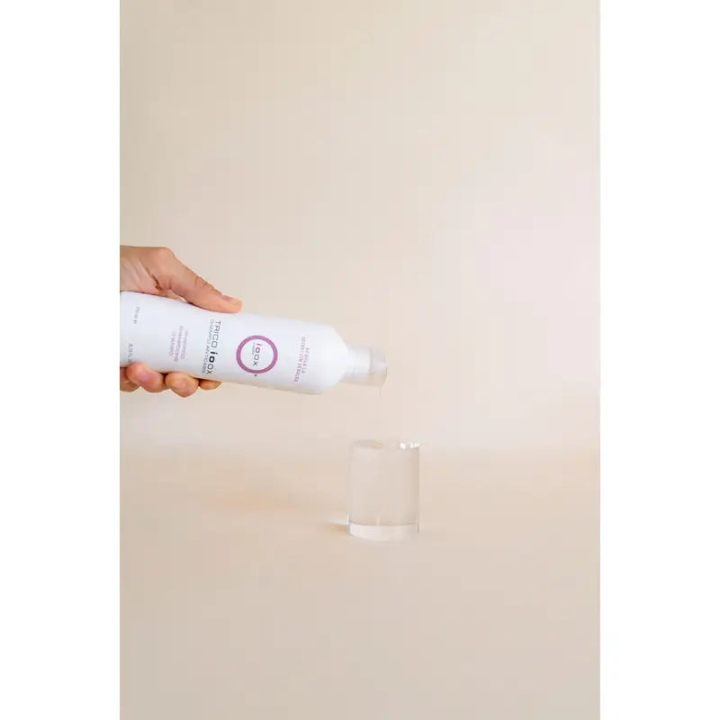 Ioox Tricoioox Anti Dry Dandruff Shampoo, 250 ml